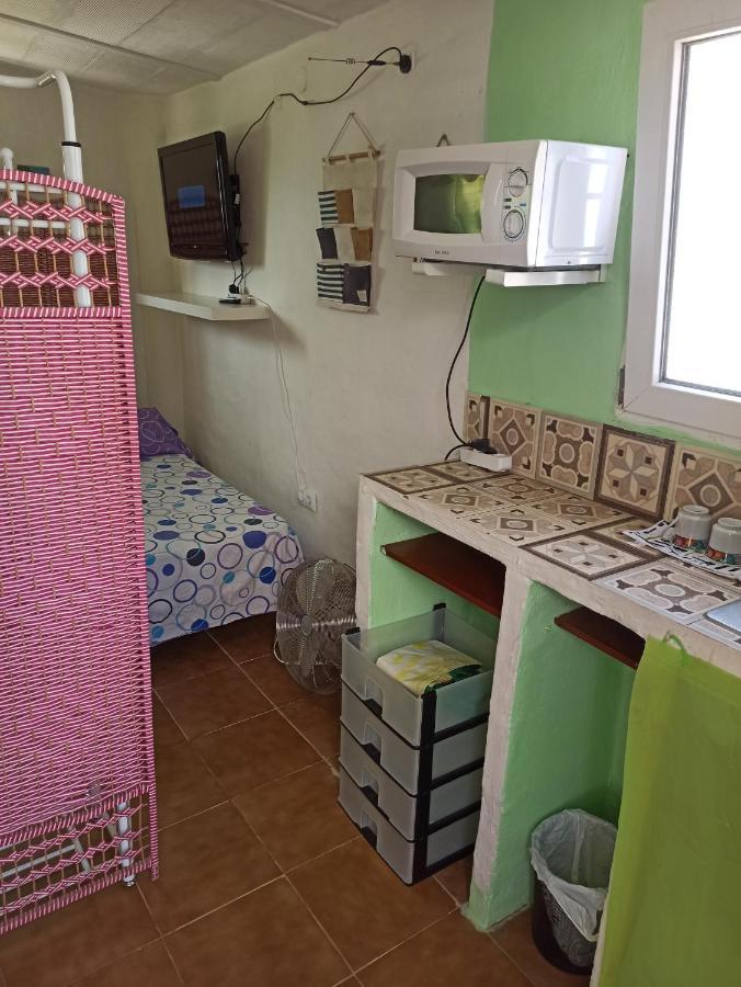 Estudio A Pie De Playa Con Bano Y Cocina Privados Apartment Algeciras Exterior photo